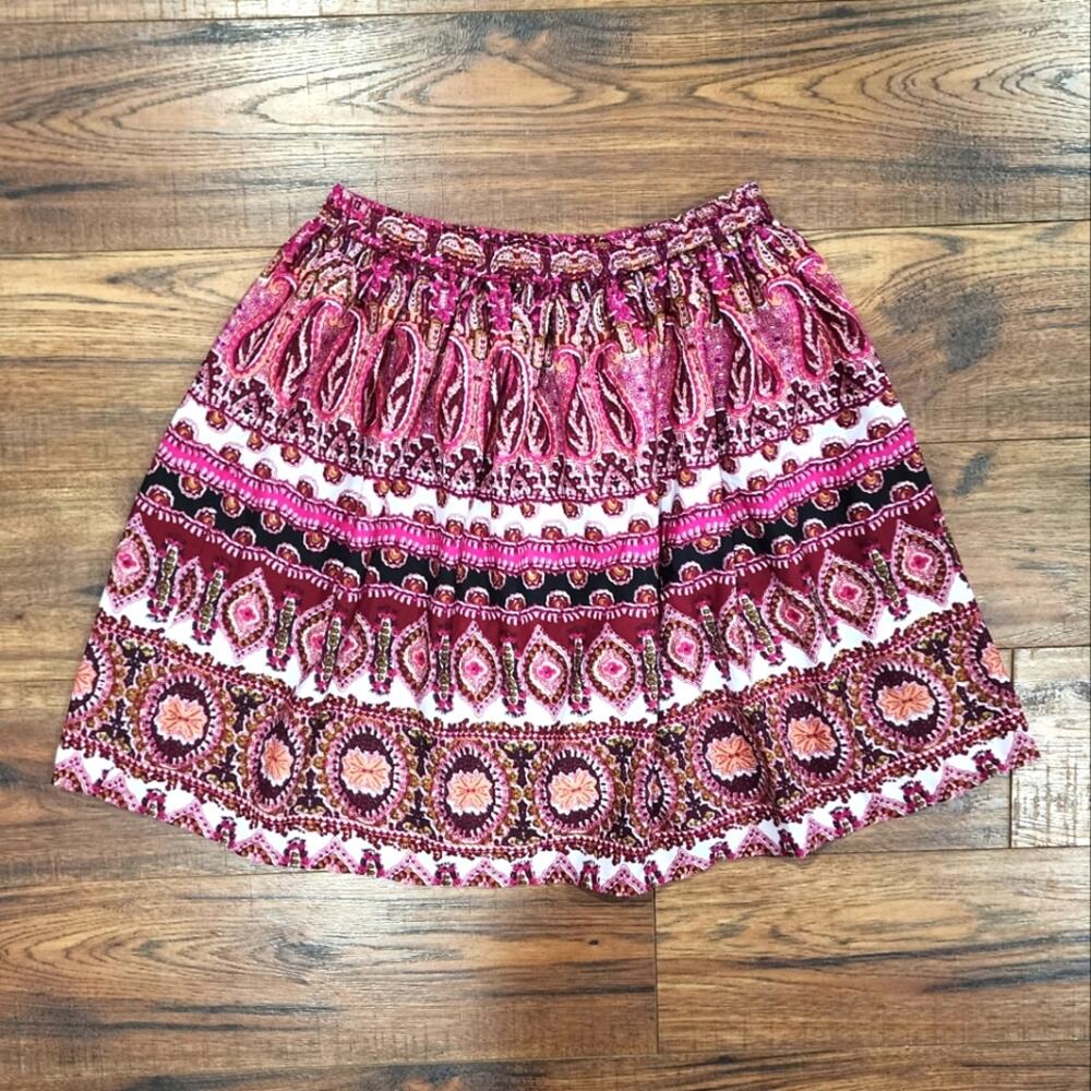 Sera Women's Paisley Print Above the Knee Bohemian Boho Chic Skater Skirt Small